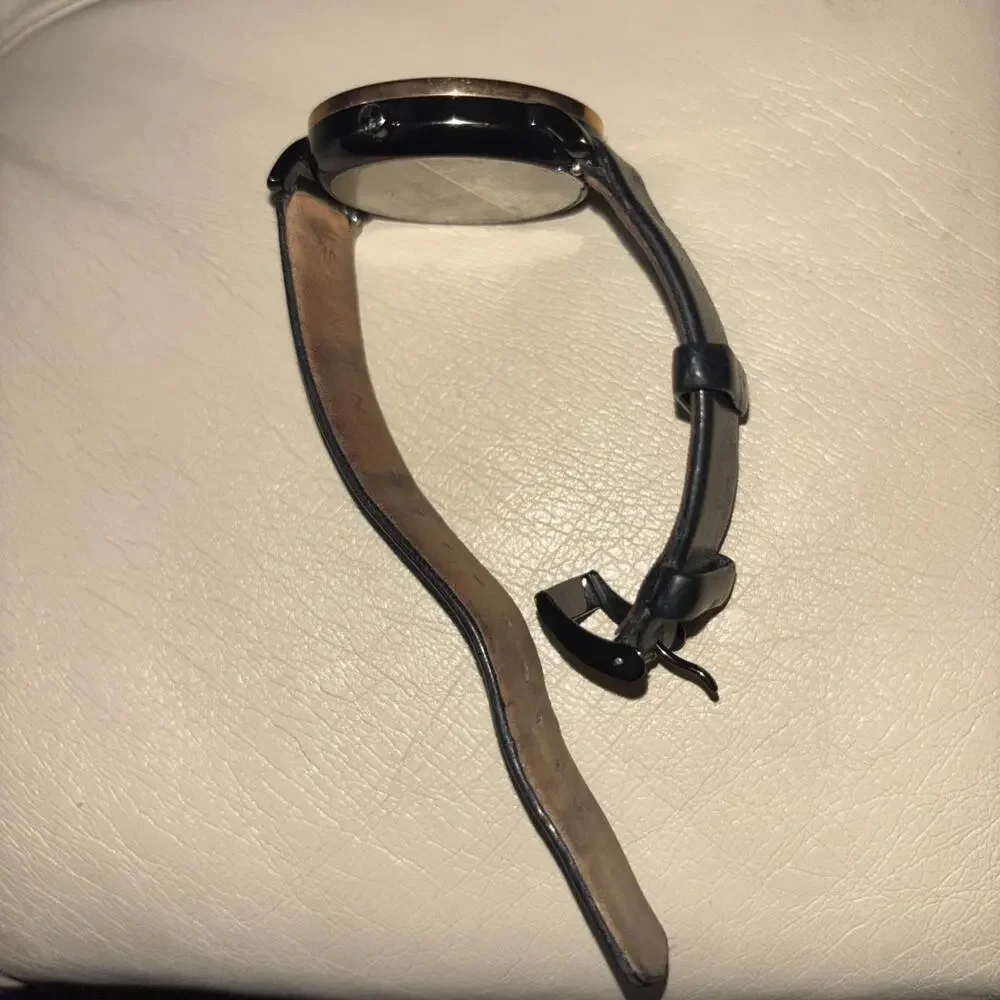 Skagen Dual Time Display. Black With Copper Bezel And Original Leather Strap - Picture 4 of 10
